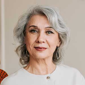 أميرة الحارثي